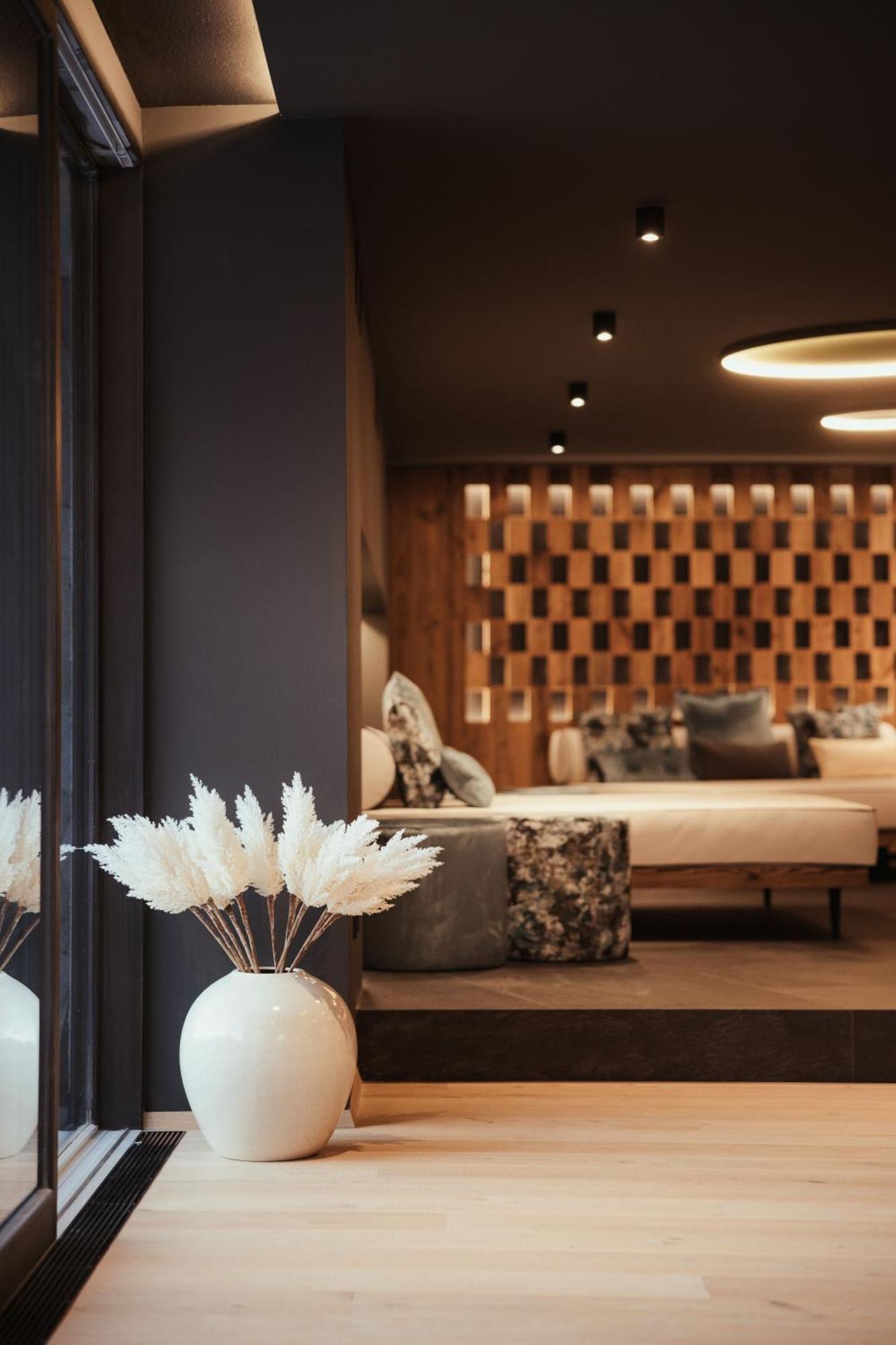 Luxury Chalet P Urtijëi Buitenkant foto