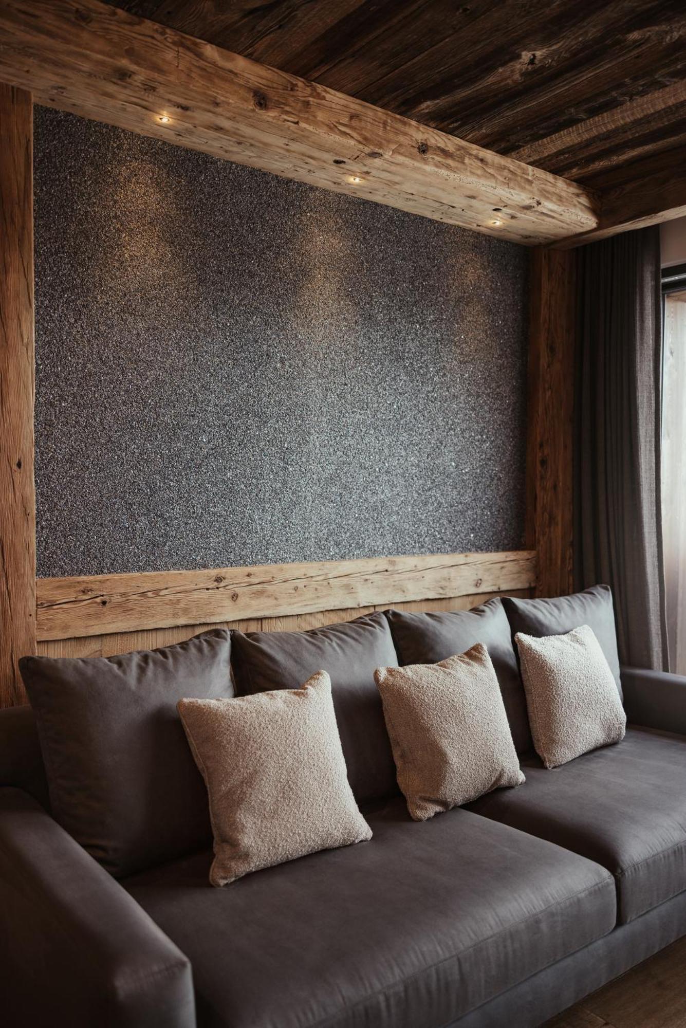 Luxury Chalet P Urtijëi Buitenkant foto